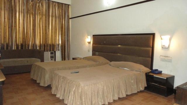 Hotel South End Чандігарх Номер фото